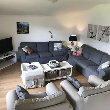 Apartment On The Slope *